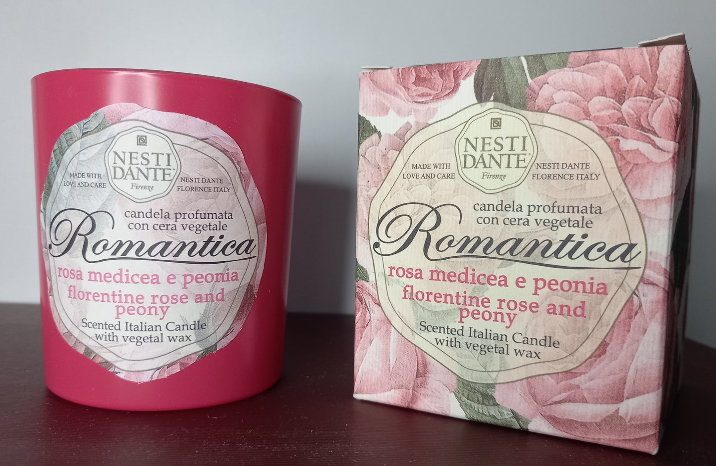 Candela profumata NESTI DANTE alla rosa medicea e peonia